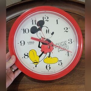 Vintage Lorus Mickey Mouse Wall Clock. 10.5 inches Plastic. Works.